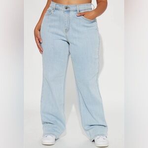 Size 22/3X Fashion Nova Stretchy Straight Leg Light Wash Jeans
